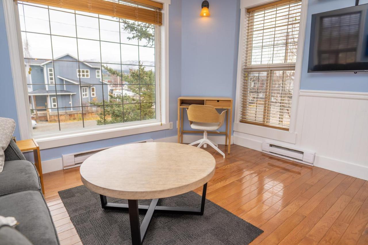 Downtown Whitehorse Apartment In Old Town Exterior foto